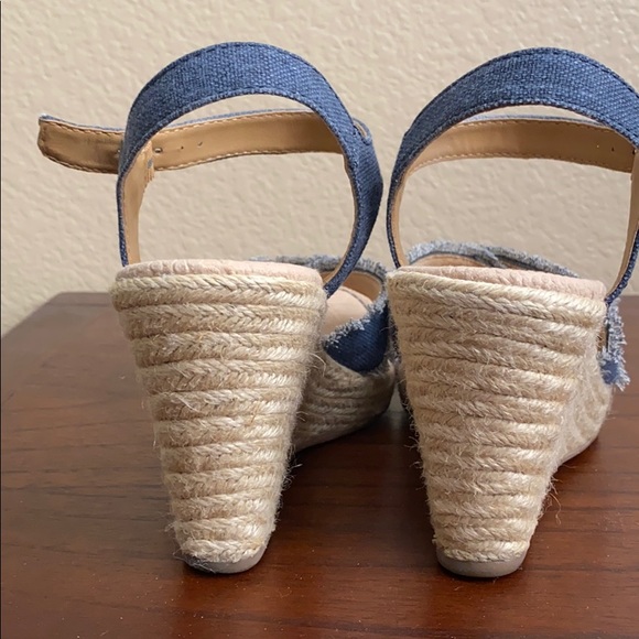 Fun summer Espadrilles - Picture 7 of 9